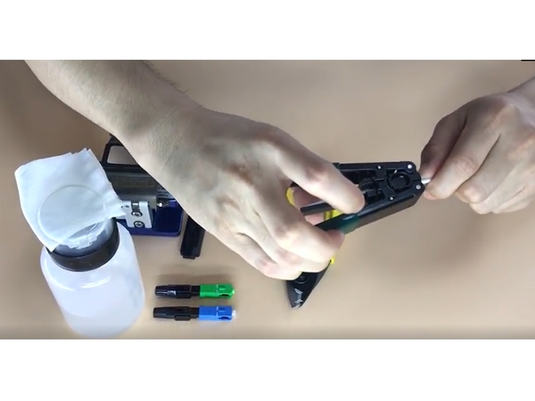 Fiber Optic Fast Connector.